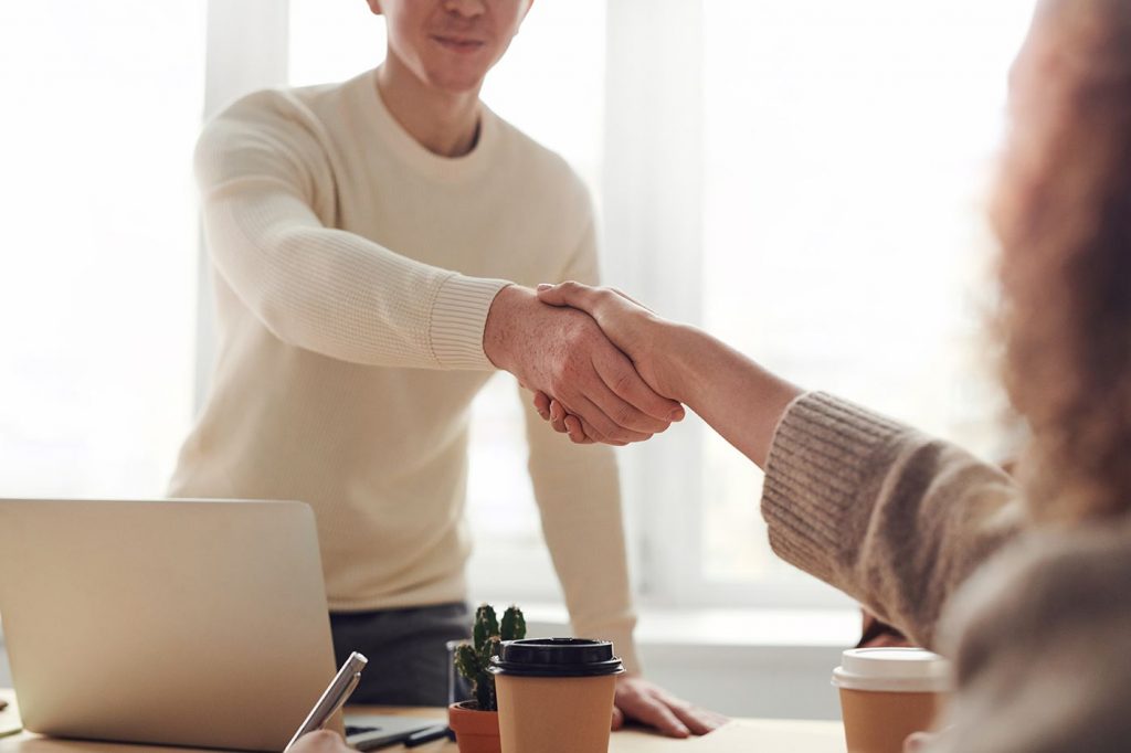 Best High-Risk Homeowners Insurance Companies Shaking Hand